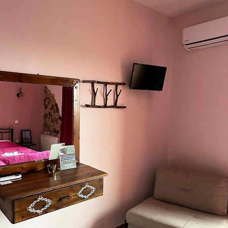 Guesthouse Kerkinitis Lithotopos Ngoại thất bức ảnh