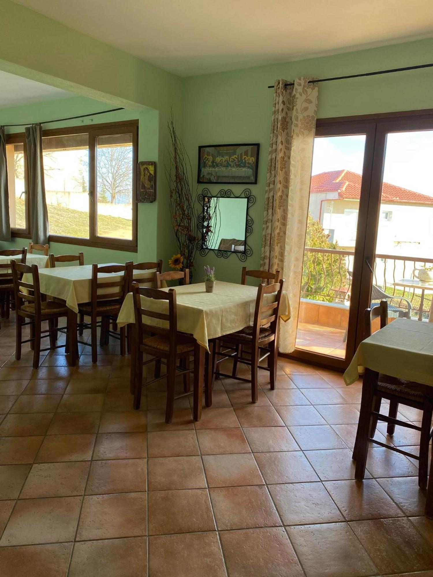 Guesthouse Kerkinitis Lithotopos Ngoại thất bức ảnh