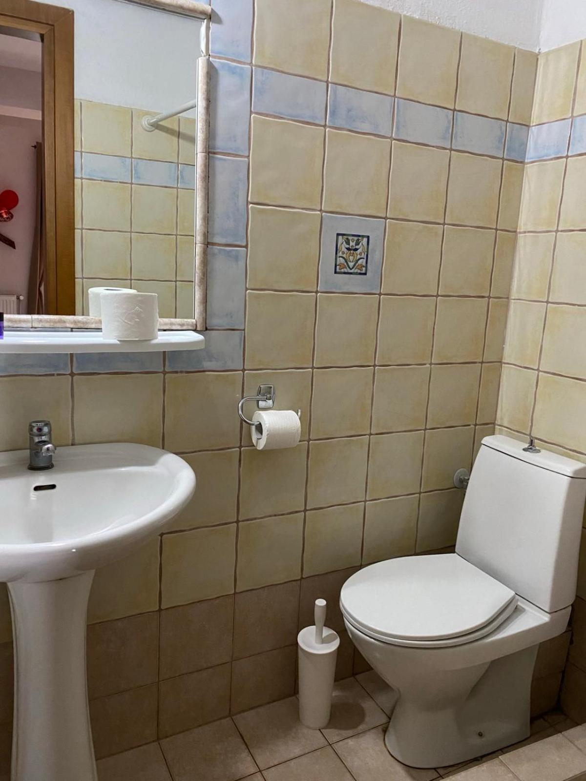 Guesthouse Kerkinitis Lithotopos Ngoại thất bức ảnh