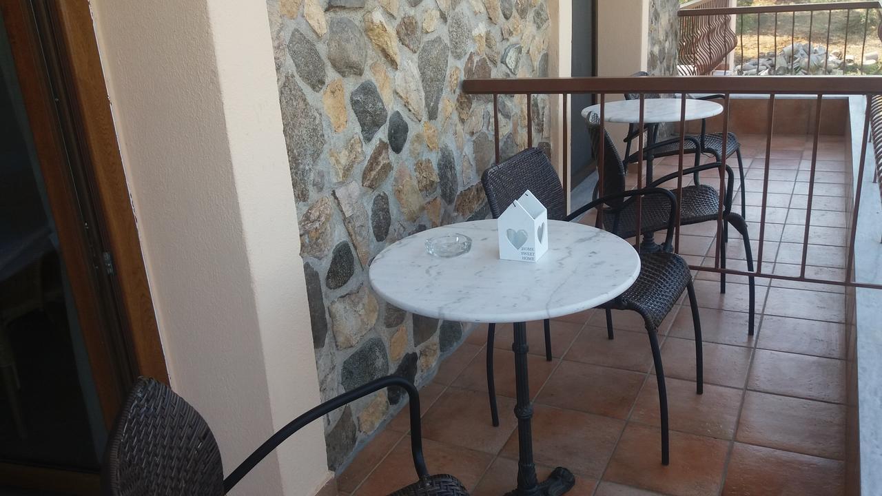 Guesthouse Kerkinitis Lithotopos Ngoại thất bức ảnh